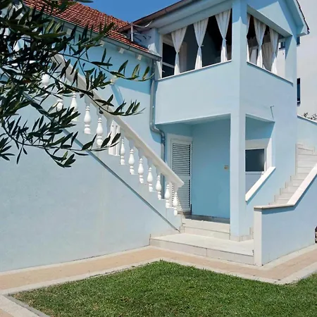 Pera Klein Lägenhet Vodice