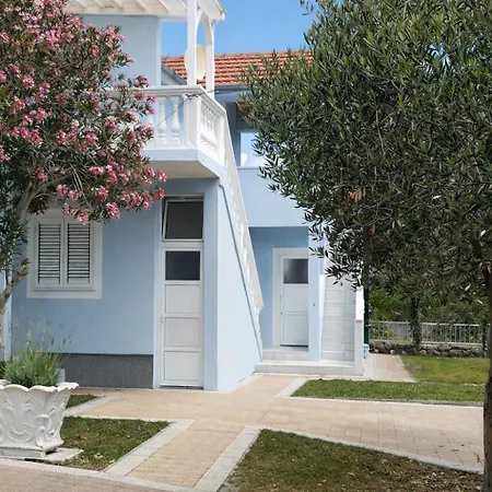 Pera Klein Appartement